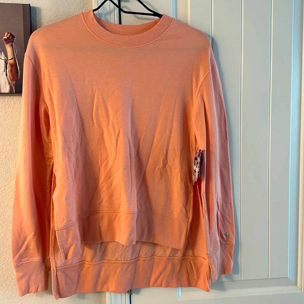 NWT pull over